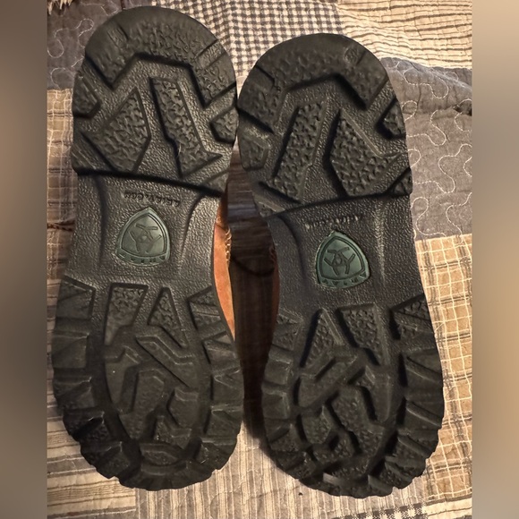 Women’s Ariat brown boot shoes - Picture 3 of 8